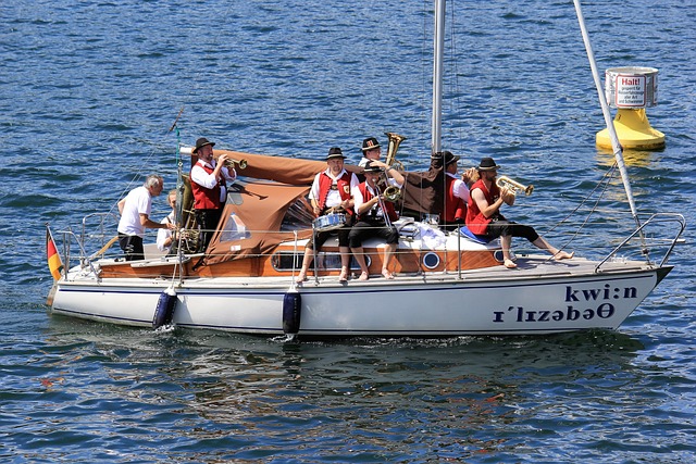 离不开她对 离不开她对